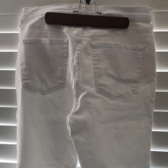 Free People Busted Skinny Jeans - Picture 6 of 7